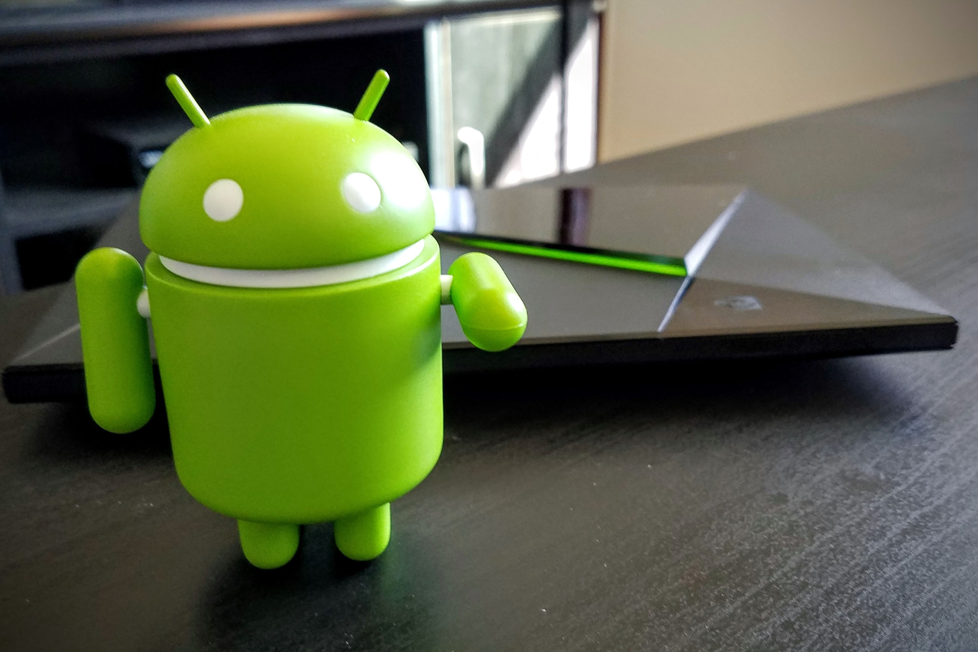 Apple’s IOS Vs Google’s Android OS Vs Blackberry’s Rim Vs Microsoft’s Windows Mobile