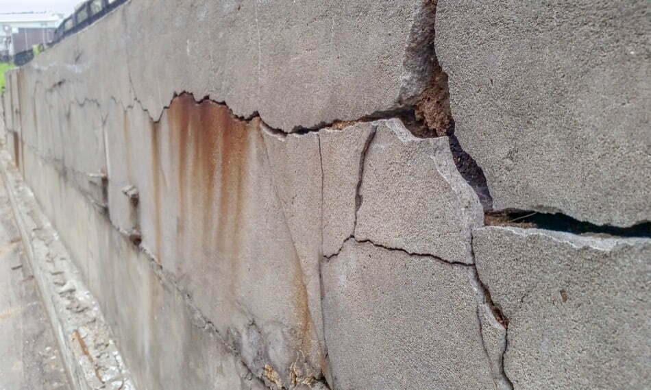 How to deal with foundation damage?
