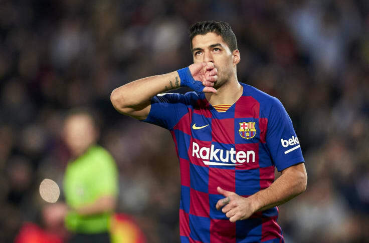 Luis Suarez scores four in Barcelona’s 8-0 rout of Deportivo La Coruna