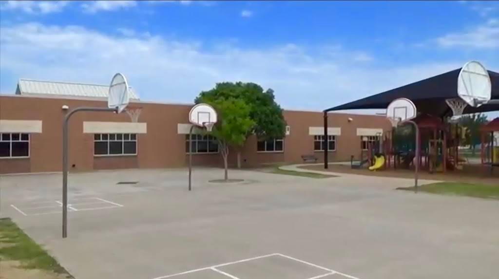 Bledsoe Elementary School – Test Scores And Overview
